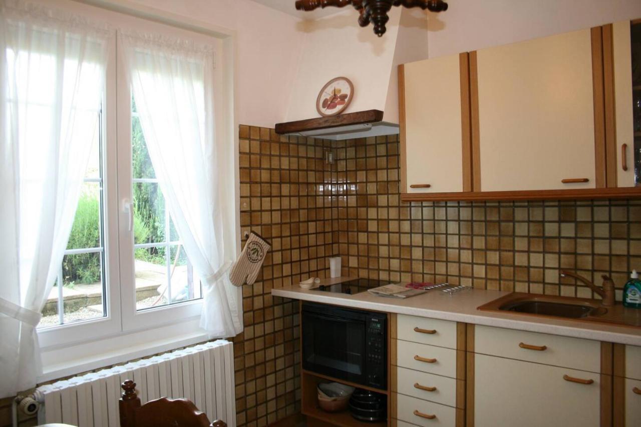 1 Bedroom House 20Min Walk To Centre In Tournus Eksteriør bilde